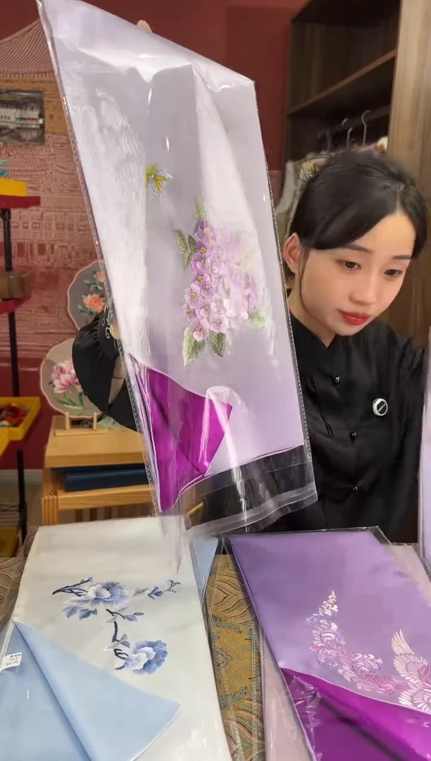 【闪购商品】刺绣苏绣100桑蚕丝丝巾