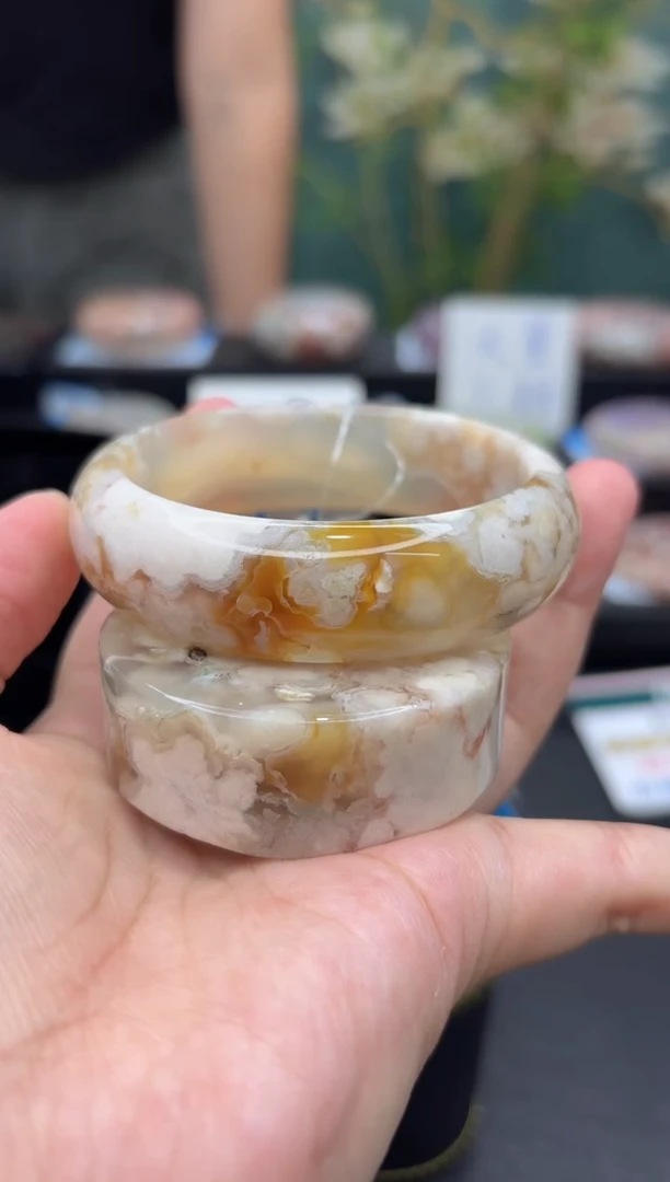 未镶嵌手镯石英质玉A178(58圈赠送镯心)