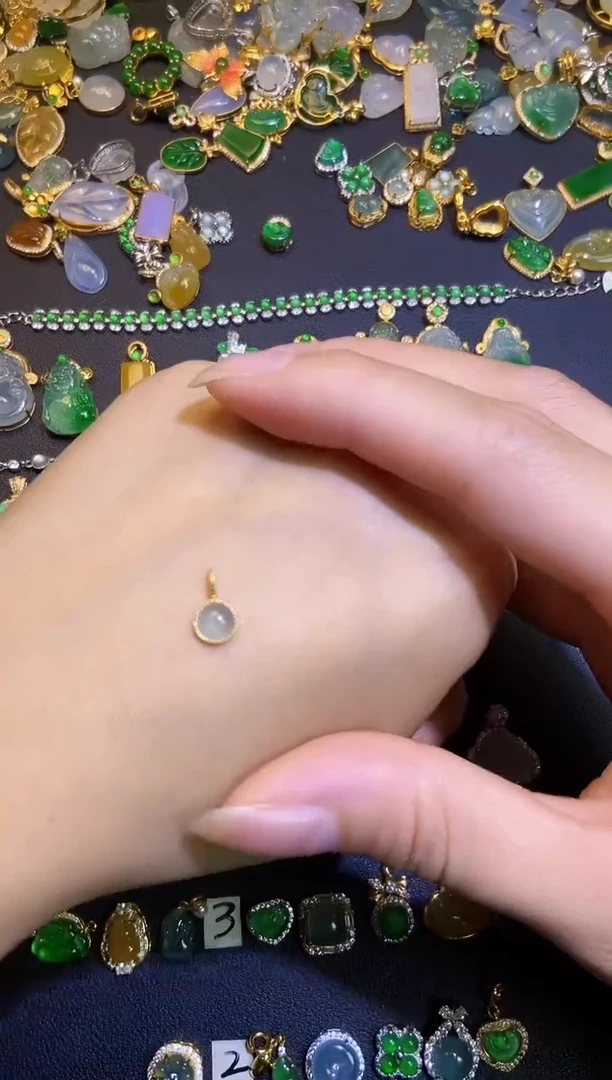 翡翠银S925镶嵌吊坠(不含链)1