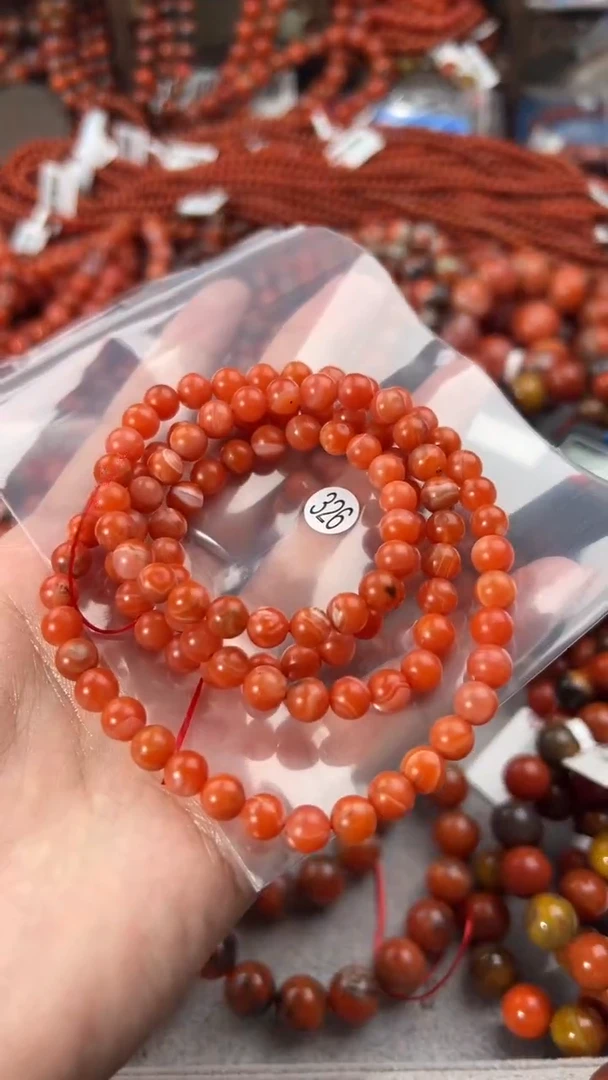南红玛瑙手串未镶嵌6+