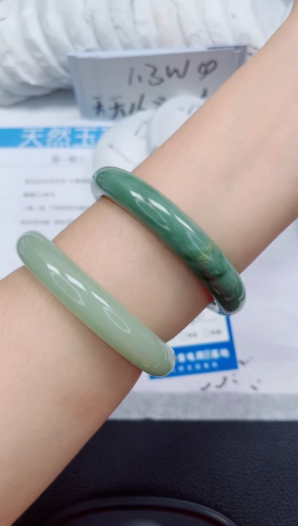 未镶嵌手镯石英质玉111-60/61