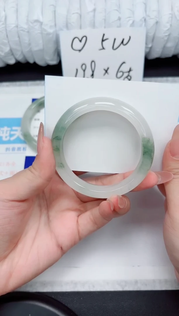 石英质玉手镯未镶嵌169-56.5