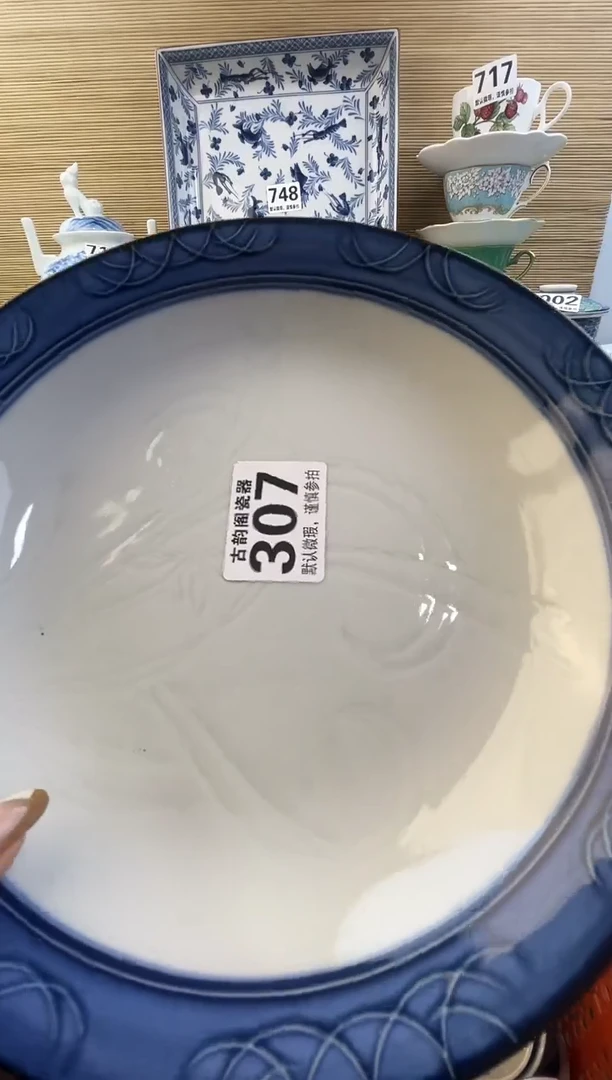 摆件择*摆件瓷器瓷器瓷器
