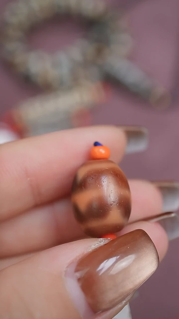 【闪购商品】玛瑙/玉髓颈饰未镶嵌蚀花玛瑙珠定制编绳