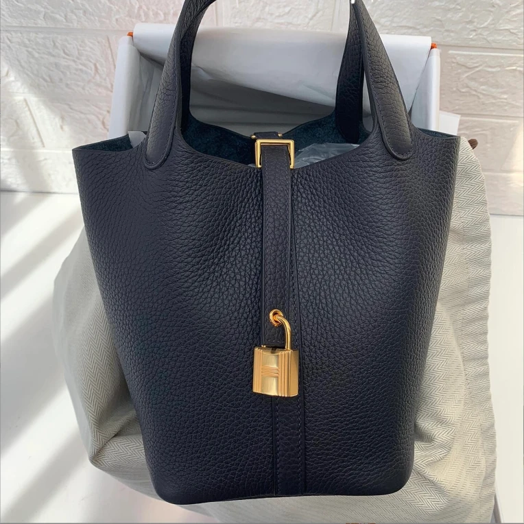 99新 Hermes/爱马仕 菜篮子22黑金扣tc皮Y手提包8202081