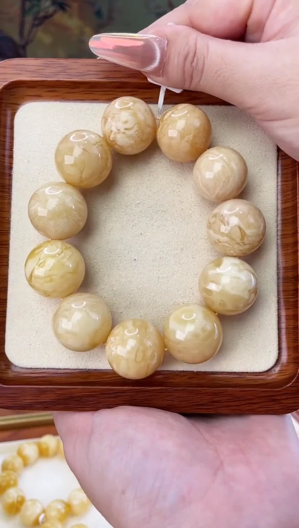 未镶嵌蜜蜡裸石手串