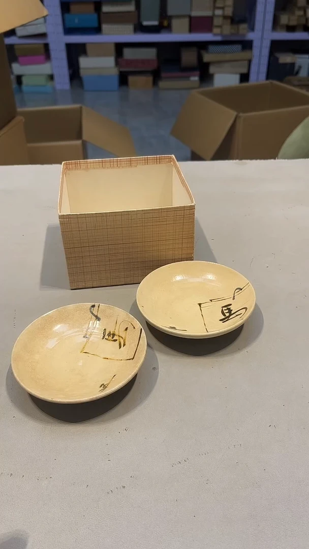手工艺品琉璃放**颠城城工艺品店