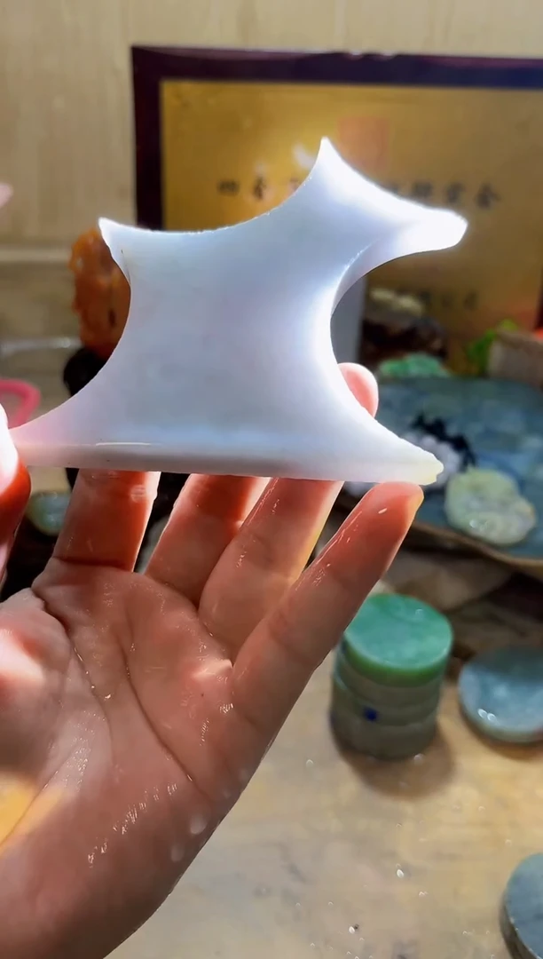 翡翠挂件未镶嵌A货常星1943