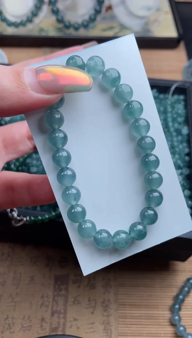 【闪购商品】翡翠手链未镶嵌多样性发货23颗卡8