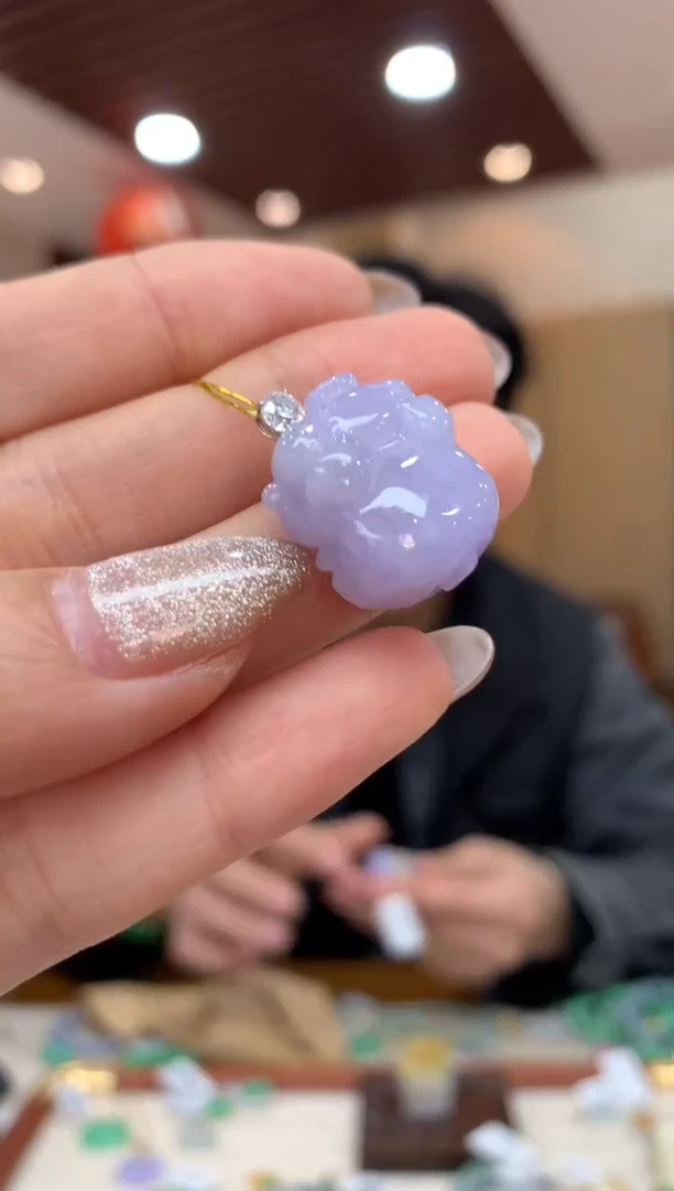 吊坠(不含链)18K金镶嵌翡翠福猪