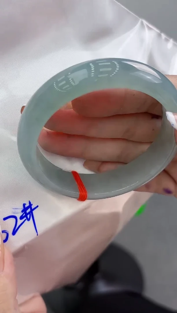 【闪购商品】翡翠手镯未镶嵌翡翠手镯