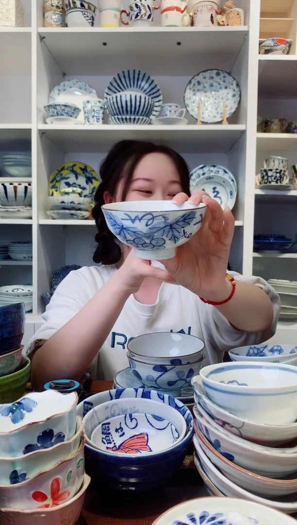 陶瓷手绘葡萄米饭碗