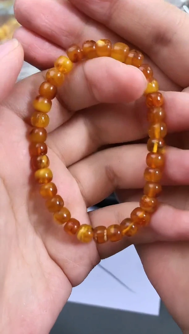 未镶嵌琥珀珠宝奇石19