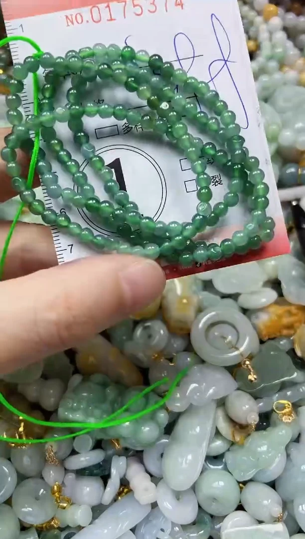 翡翠未镶嵌颈饰闪购0175374