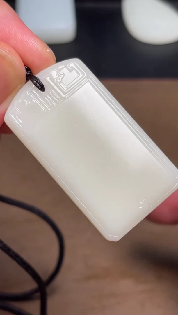 和田玉未镶嵌颈饰31