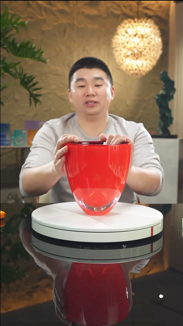 【闪购商品】瓷片福利红色花瓶小号