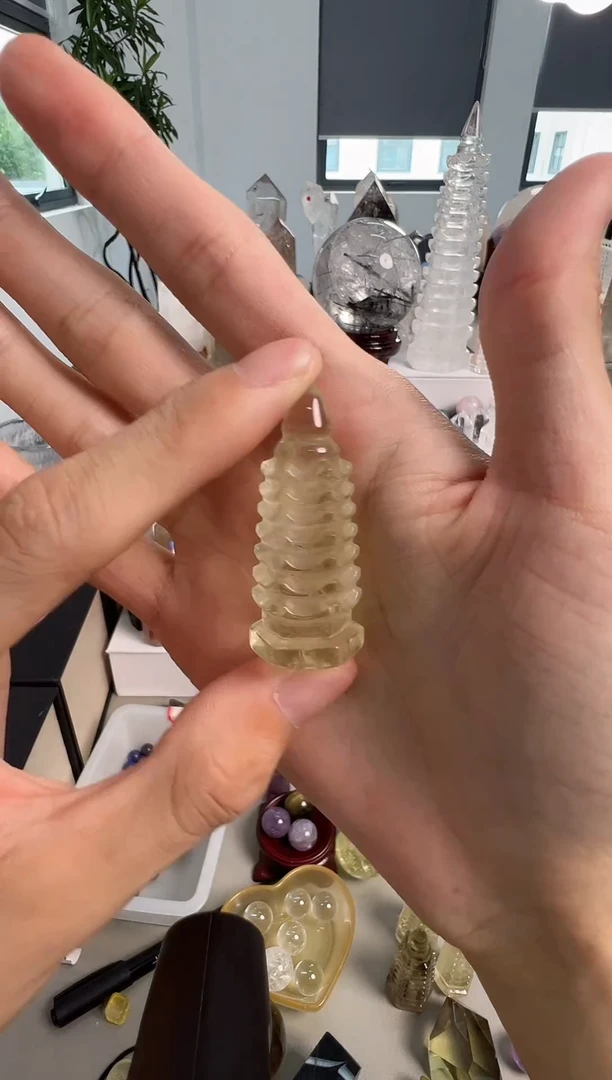 未镶嵌珠宝半成品水晶M071