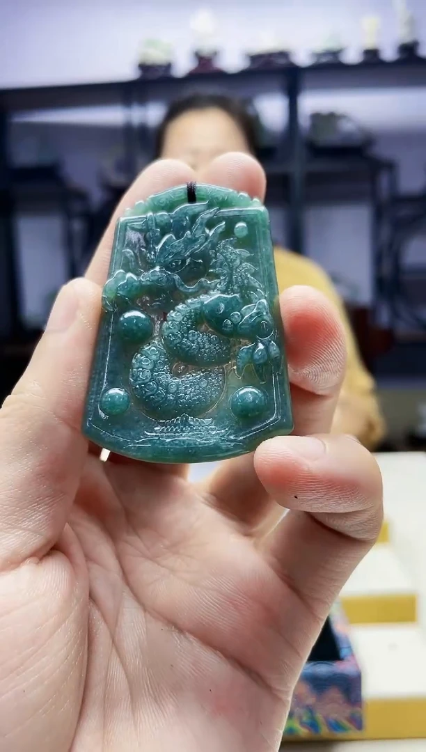 翡翠未镶嵌颈饰07090266多样性发其一