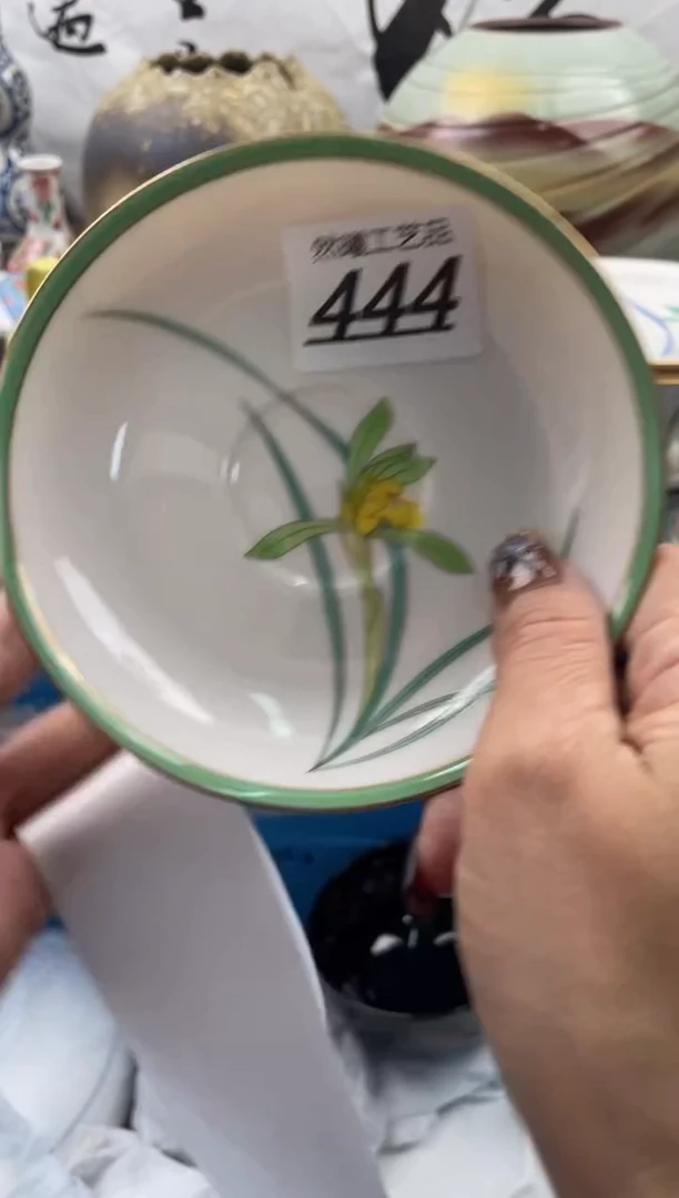 【闪购商品】瓷片444