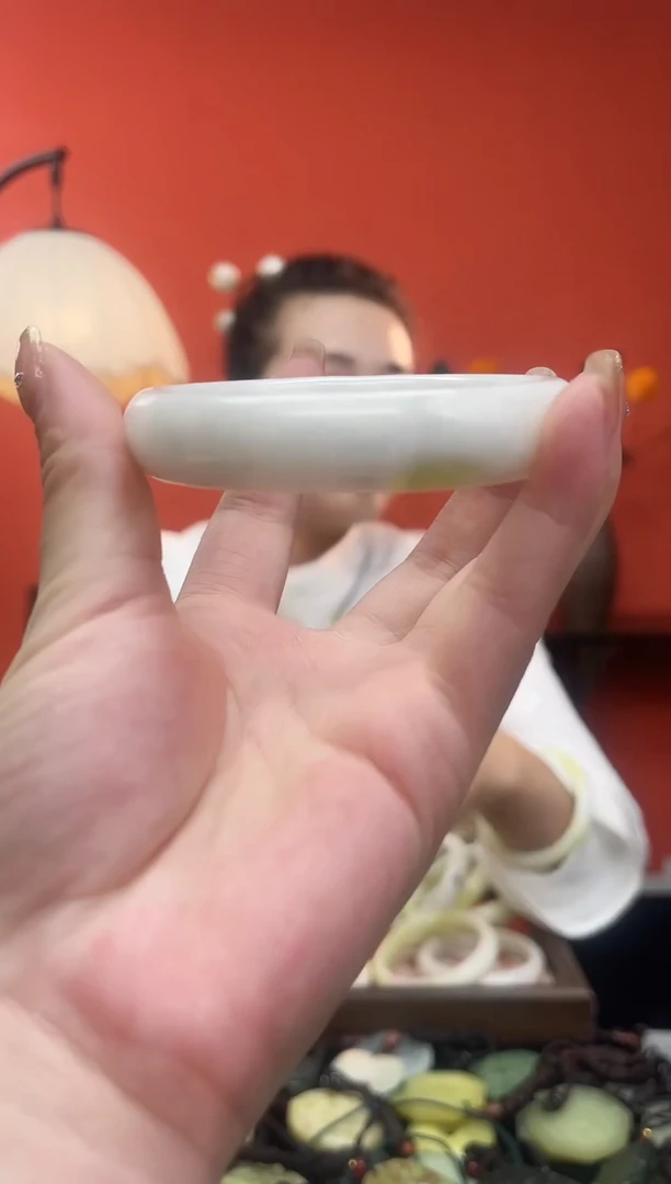 未镶嵌岫玉吊坠静**水·