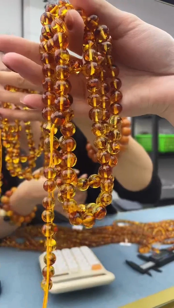 【闪购商品】琥珀珠宝奇石未镶嵌多样性发其一，假一罚十065