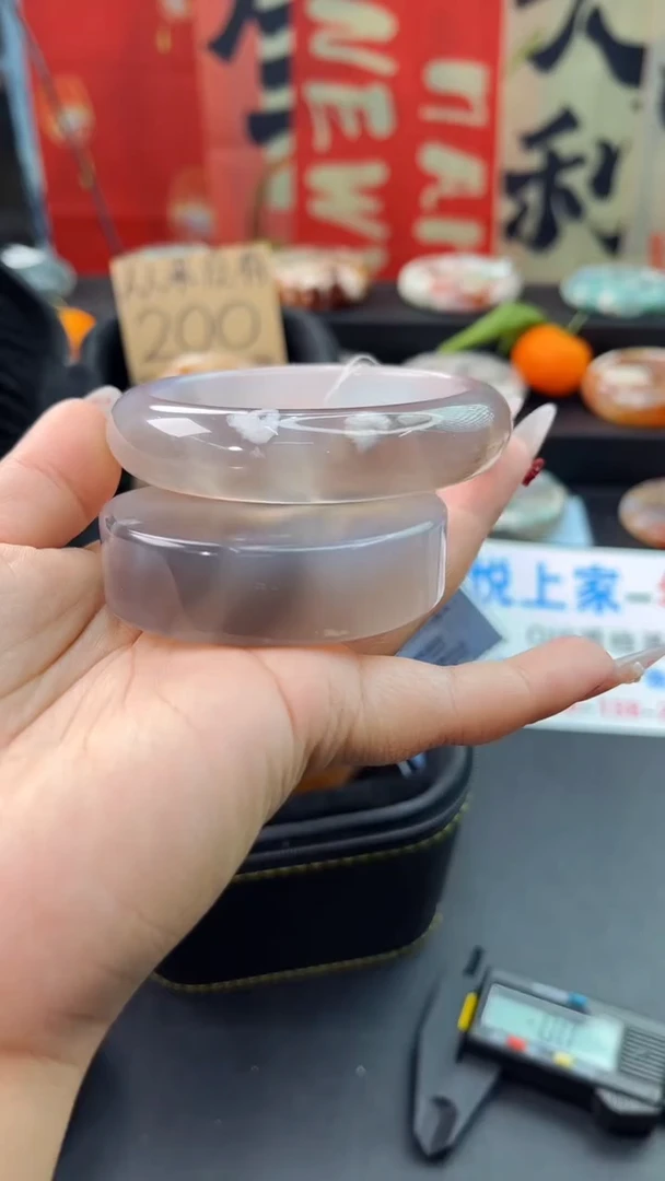 【闪购商品】石英质玉手镯未镶嵌赠送镯心（61圈口）