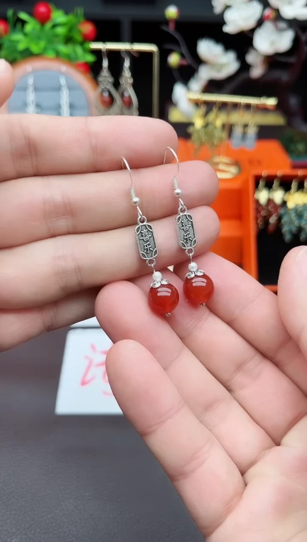 玛瑙/玉髓耳饰银S925镶嵌730000