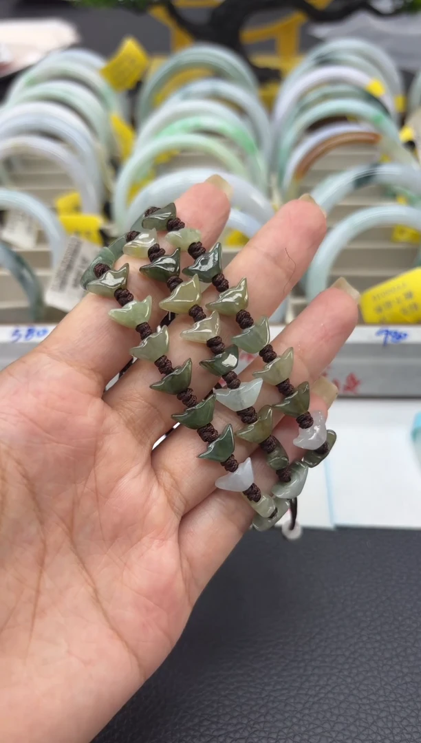 未镶嵌手链翡翠手链