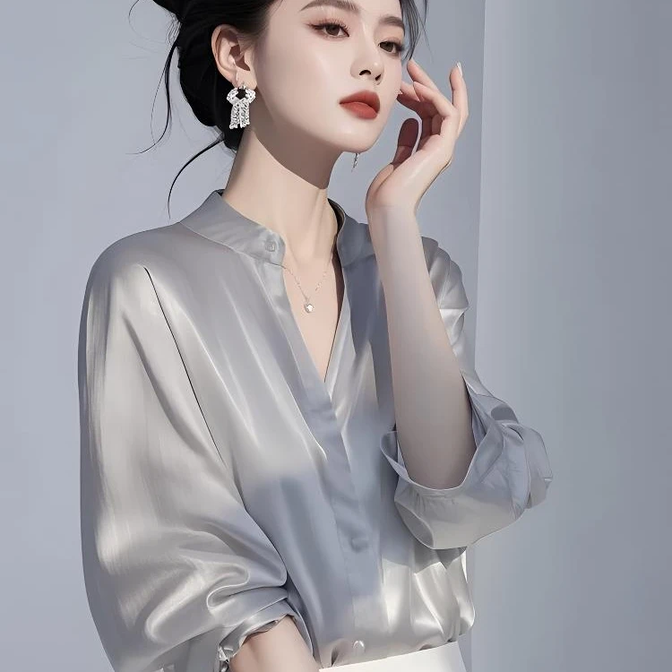 轻奢折扣高级感轻奢减龄v领七分袖衬衫女春夏季小众漂亮灰色上衣