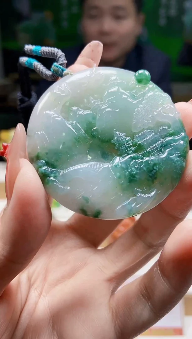 颈饰未镶嵌翡翠翡翠A货