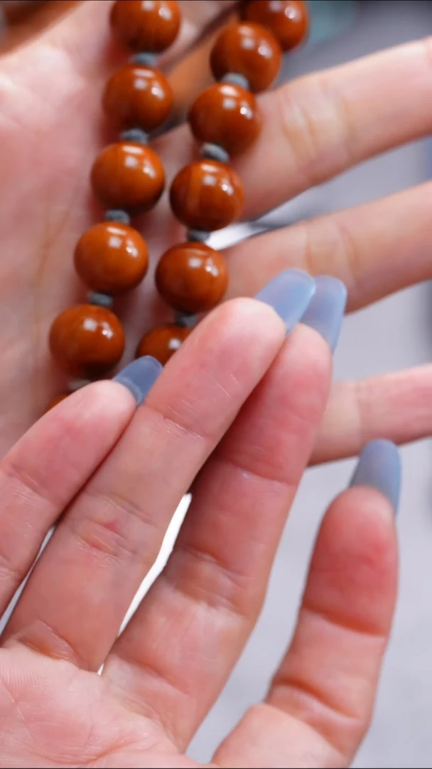 【闪购商品】橄榄核吊坠橄榄核