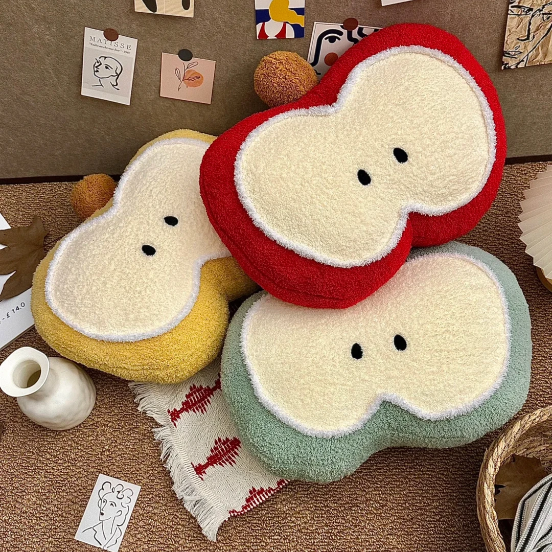 可爱苹果抱枕毛绒玩具飘窗沙发办公室车载靠枕腰垫送闺蜜生日礼物