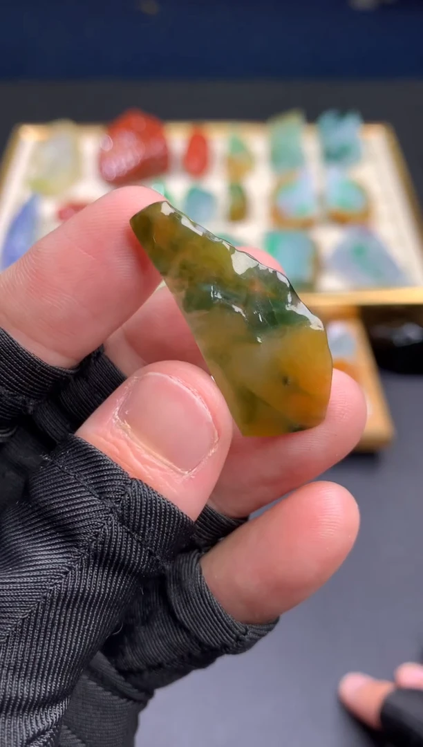 【闪购商品】定制翡翠未镶嵌