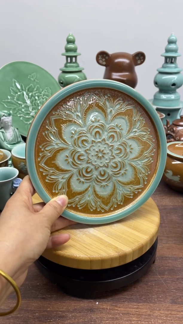 特价青瓷 慧语瓷坊 17.5厘米