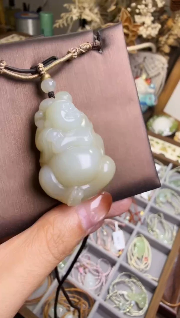 水晶摆件未镶嵌佛公