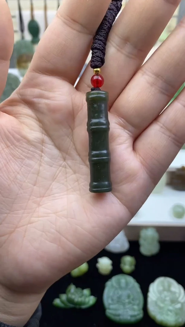 颈饰未镶嵌和田玉和田玉吊坠 无证书 福利