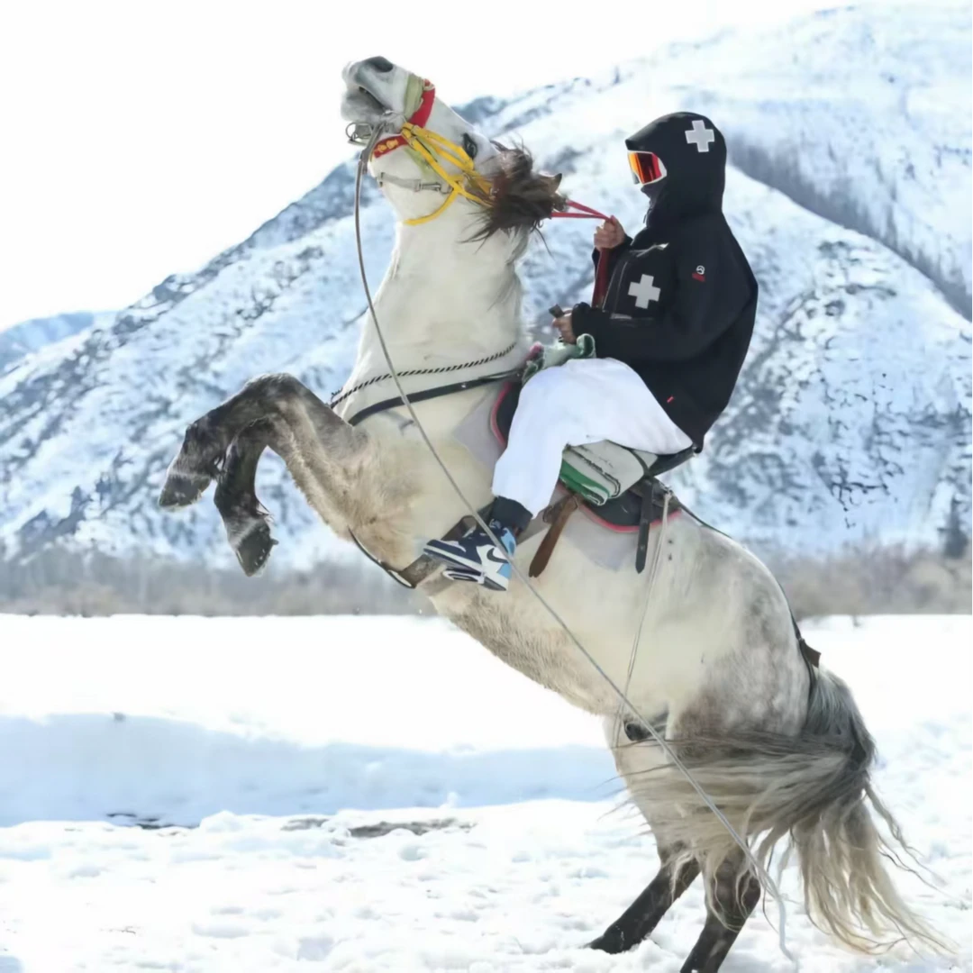 A*纯色百搭连帽排骨服羽绒骑行外套 -Z6