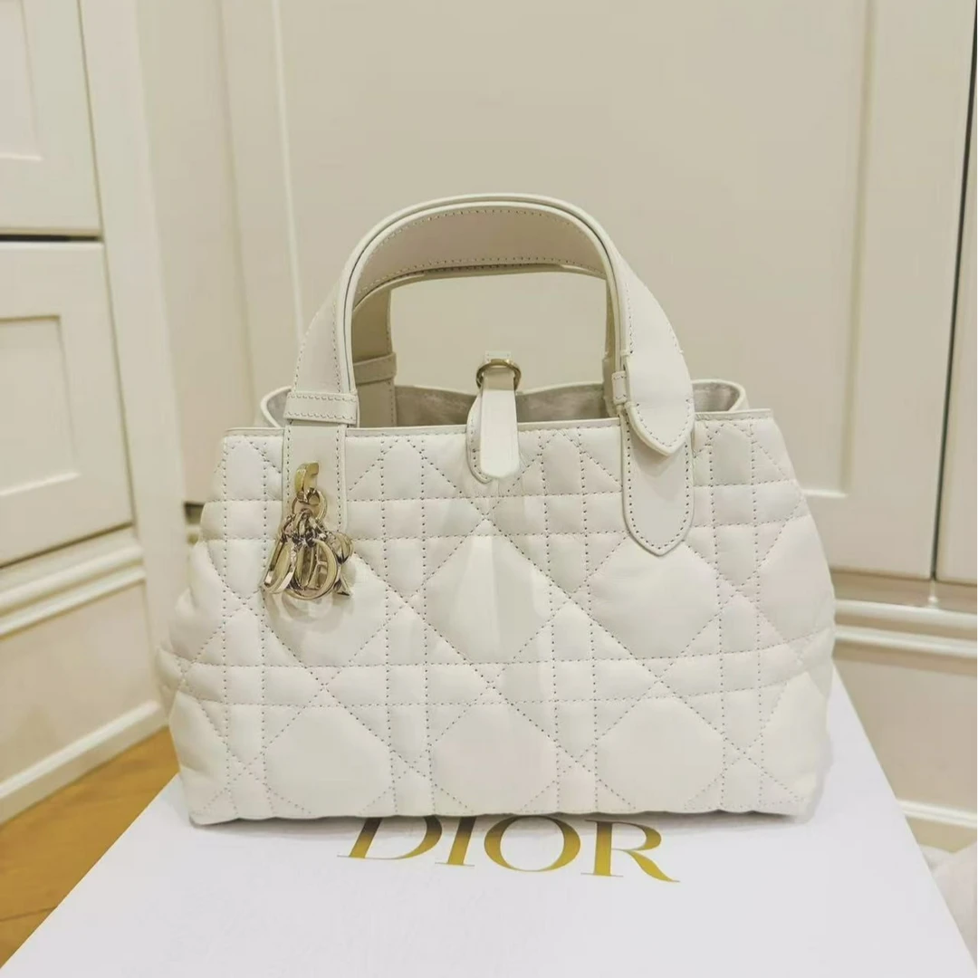 95新 DIOR/迪奥 青奢荟/迪奥菜篮子小号白色手提包//86827