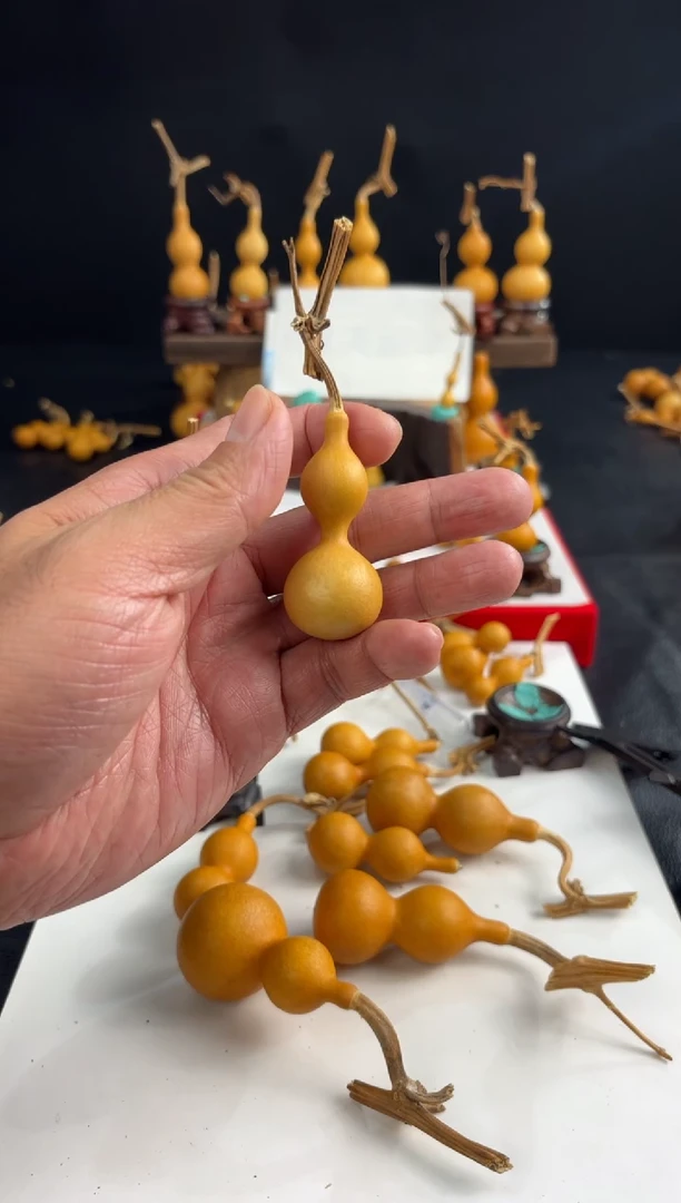 半**醒葫芦天津嘴88888车摆件