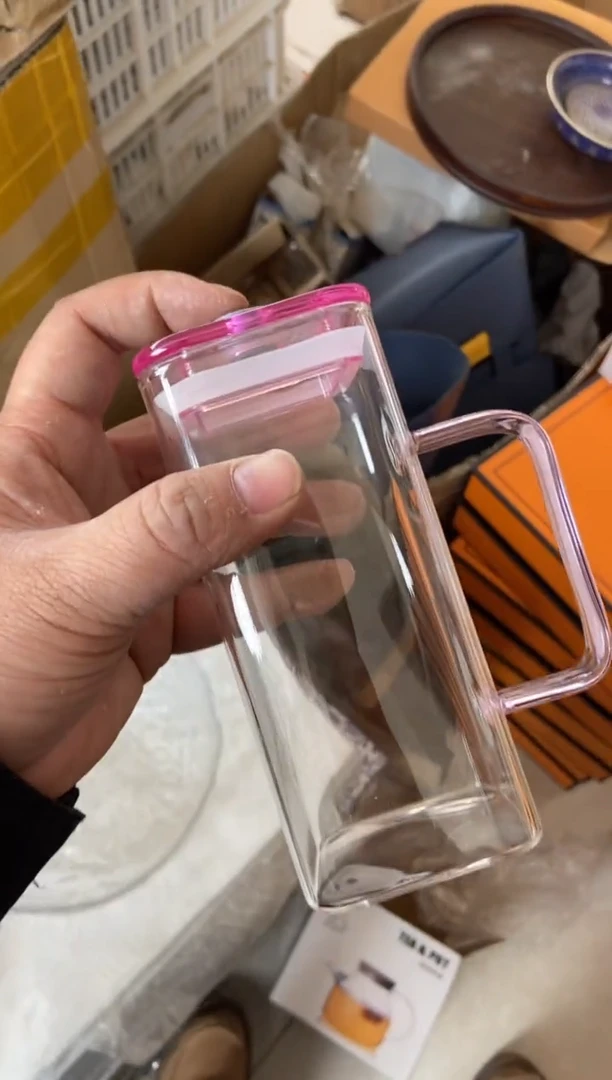 无运费险有瑕疵的摄影的产品有使用过的痕迹有点脏介意勿拍