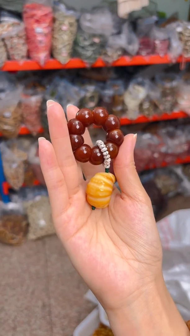 吊坠菩提根/象牙果栗子手捻带牛角