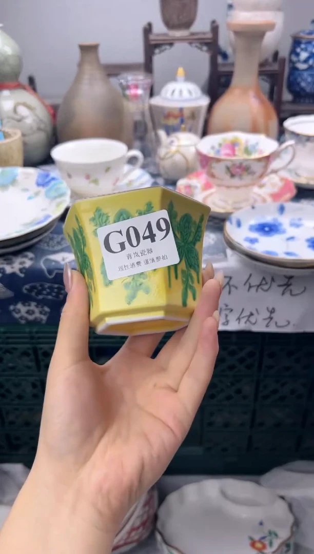 瓷片思***?   G049