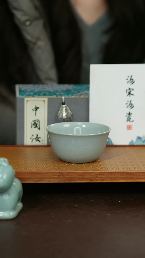 摆件瓷汝宋汝瓷原矿釉 鸡缸杯