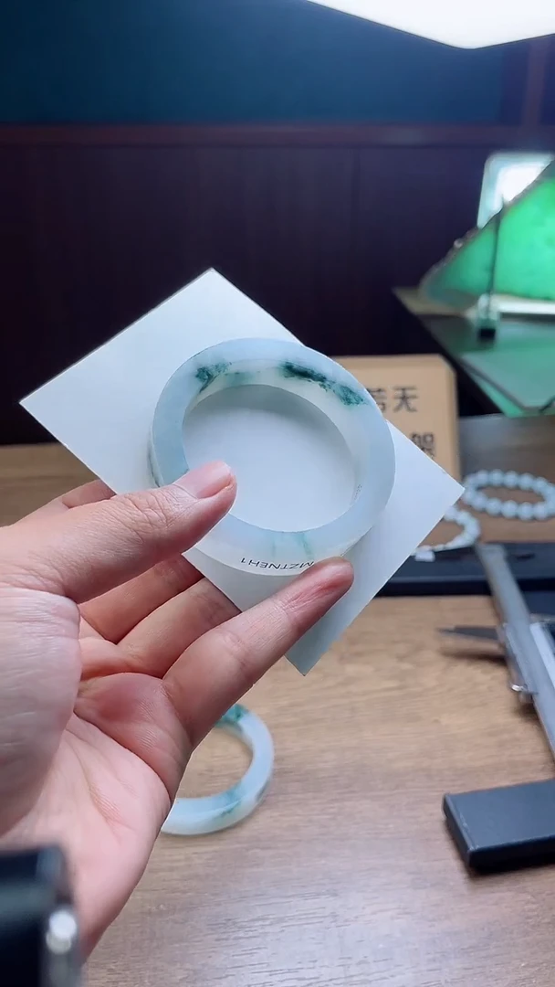 定制翡翠手镯未镶嵌用****2定制