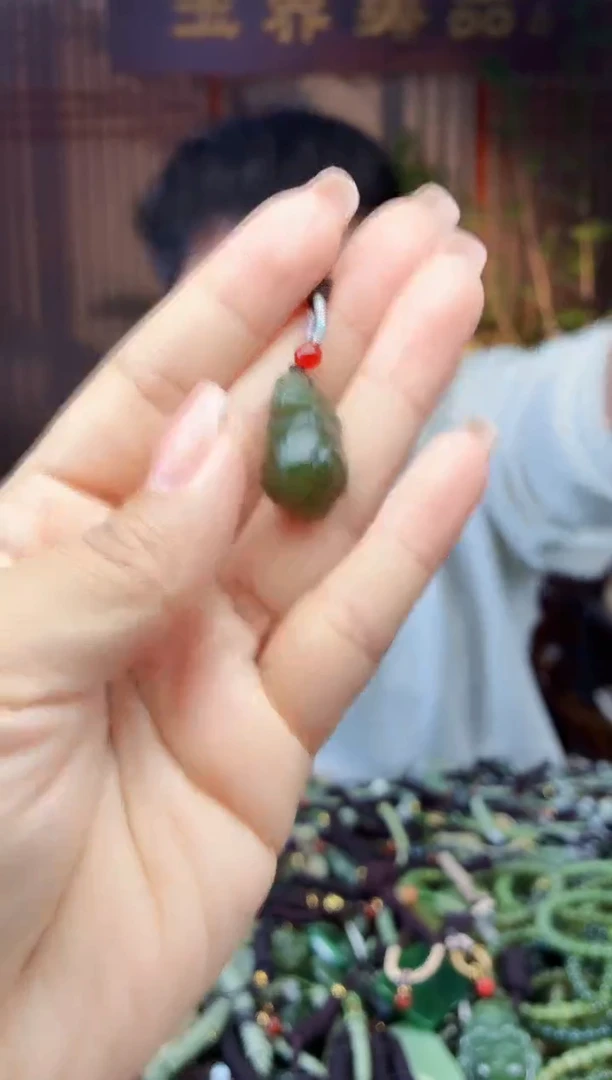 颈饰未镶嵌和田玉多样性发货拍一发一