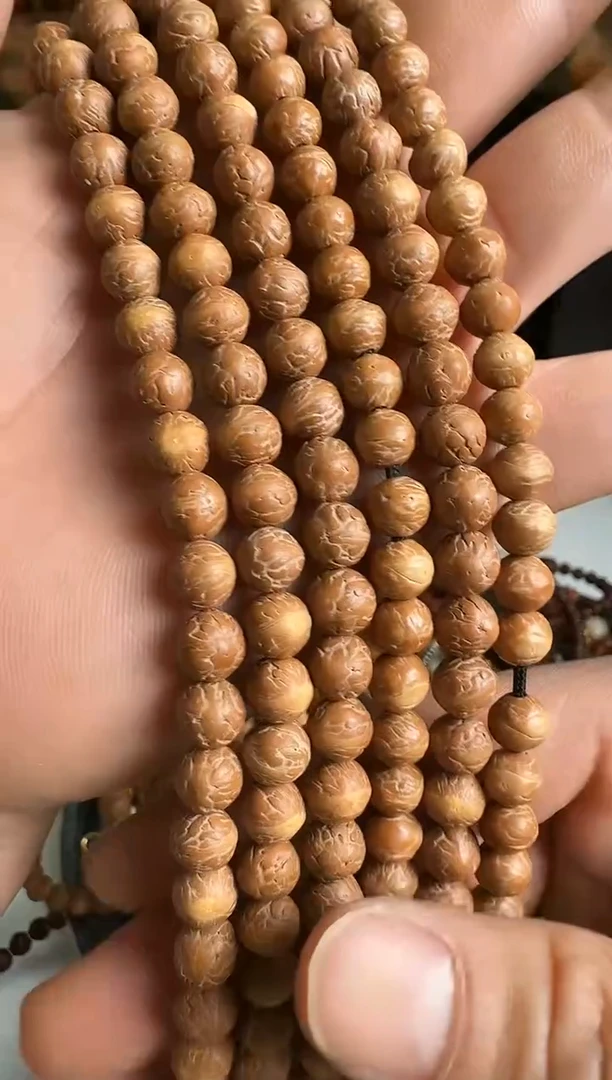 吊坠凤眼菩提大眼萌-7+mm多样性发其中一条