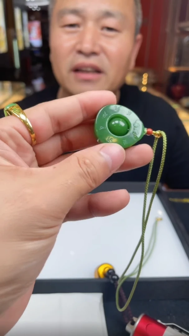 定制和田玉552686-F55-多样性发其—