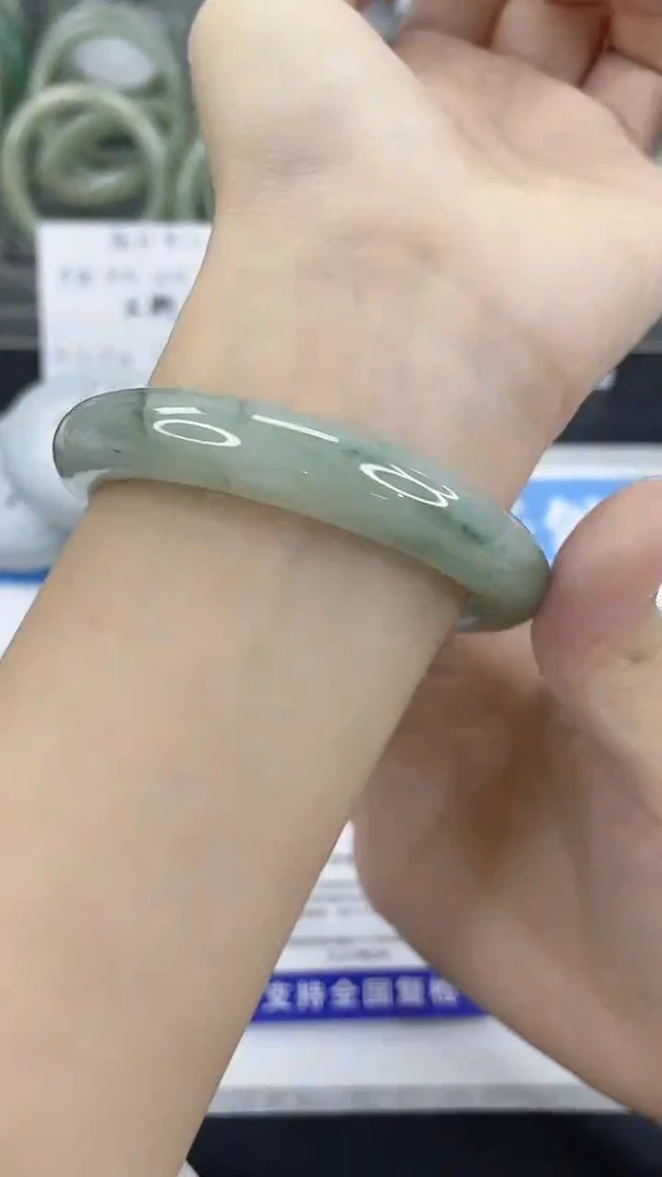 未镶嵌手镯石英质玉201-56/57