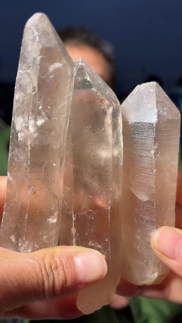 【闪购商品】水晶柱子未镶嵌天然多样性发一