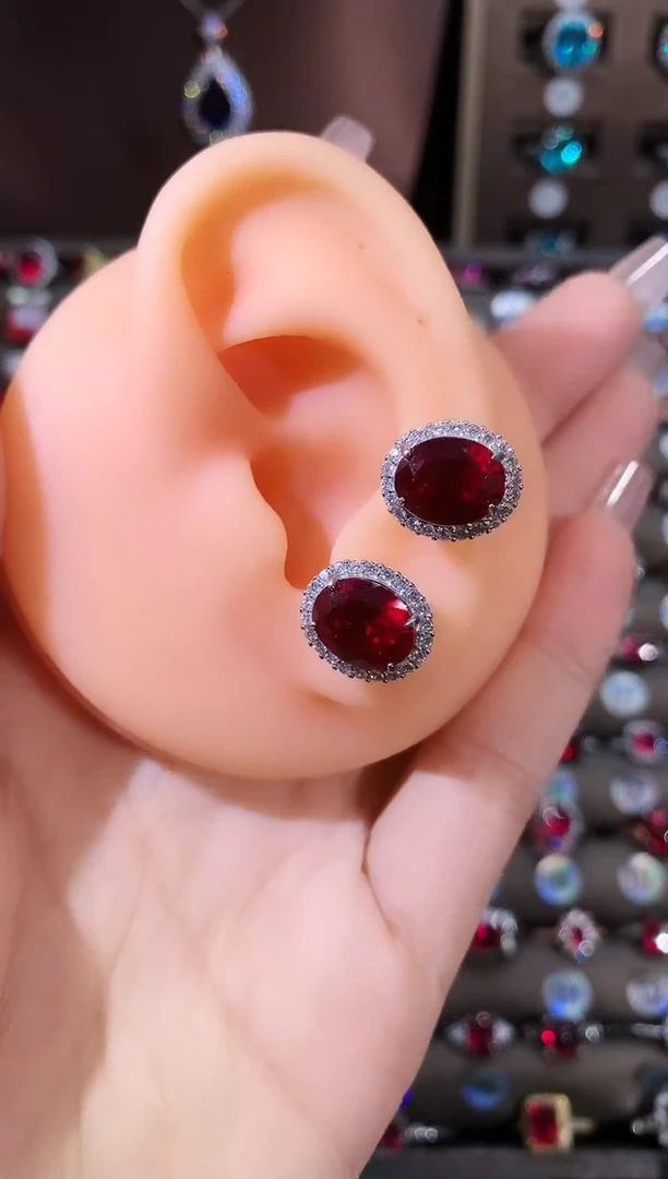 银S925镶嵌耳饰红宝石810酒红银色